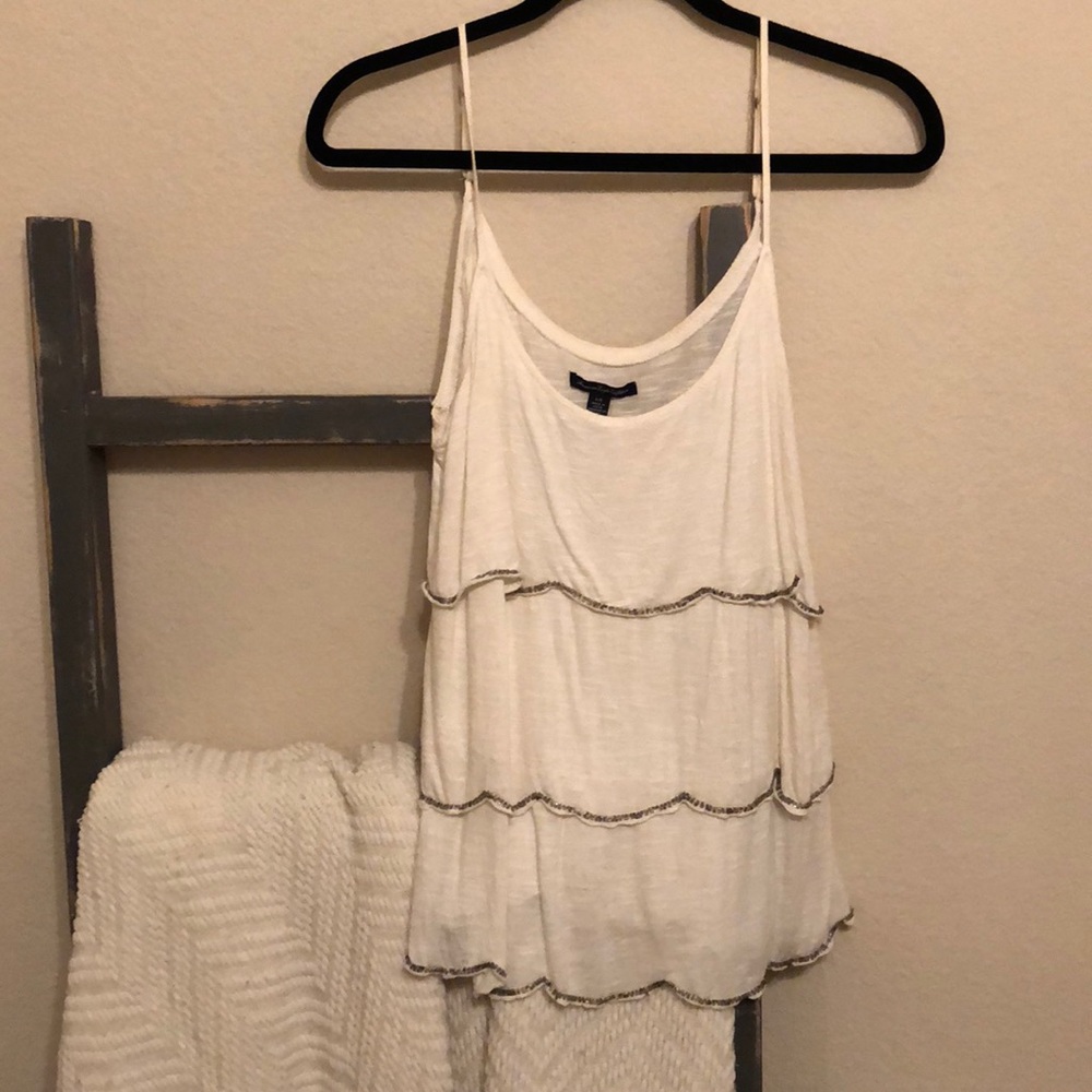 American Eagle white tank top w/gray embellishment